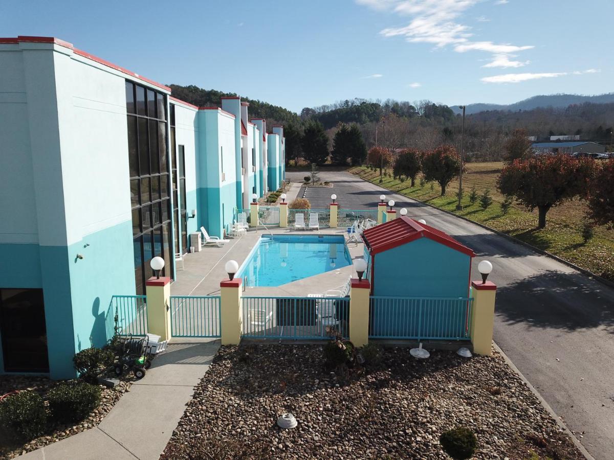Econo Lodge Newport Exterior foto